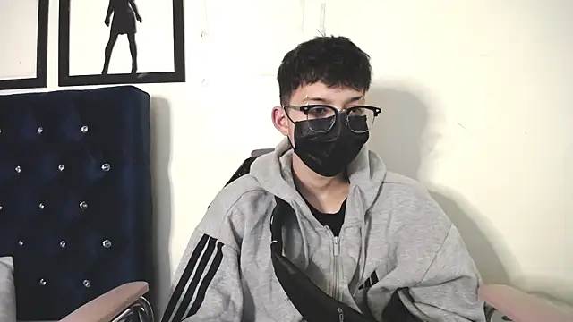  Thomas hot  online show from 30, 9, 2025