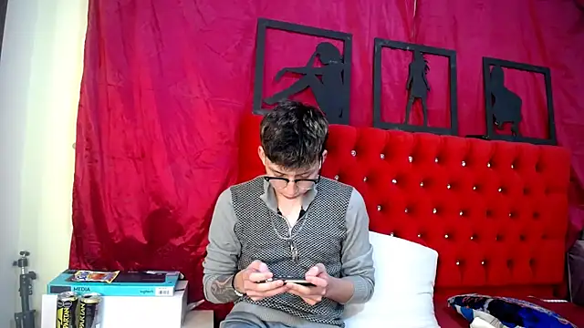  Thomas hot  online show from 23, 3, 2025