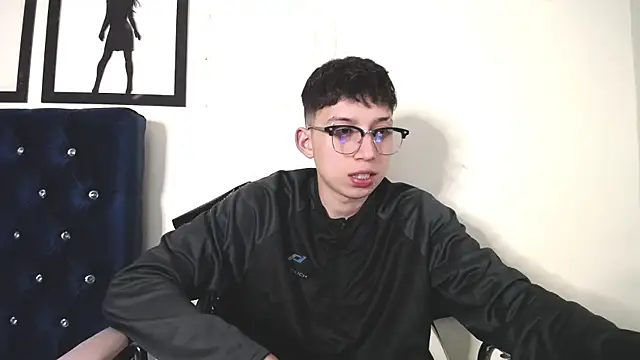  Thomas hot  online show from 19, 9, 2025