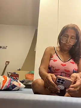 SWEET LOVER01 online show from 6, 3, 2026