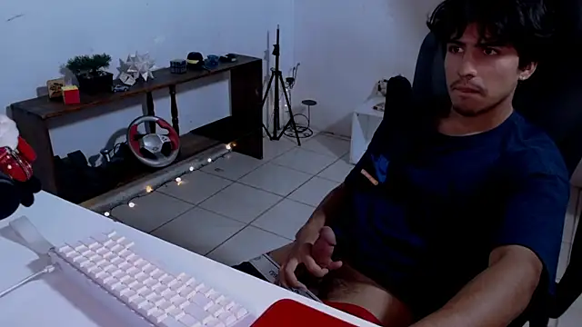 Snapshot of Thieves9 chatting on 20, 11, 2025 Thieves9 online show from 20, 11, 2025