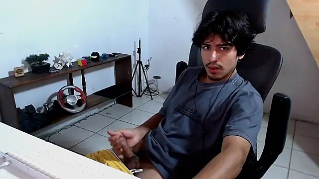 Snapshot of Thieves9 chatting on 28, 11, 2025 Thieves9 online show from 28, 11, 2025