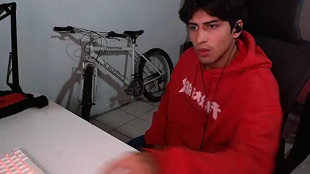 Snapshot of Thieves9 chatting on 21, 10, 2025 Thieves9 online show from 21, 10, 2025