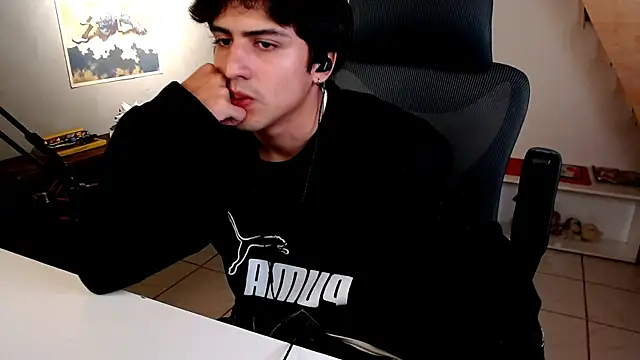 Snapshot of Thieves9 chatting on 6, 3, 2026 Thieves9 online show from 6, 3, 2026