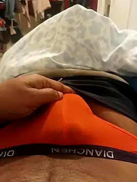 maleesa online show from 8, 11, 2025