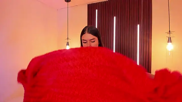 ArianaBaker online show from 13, 4, 2026