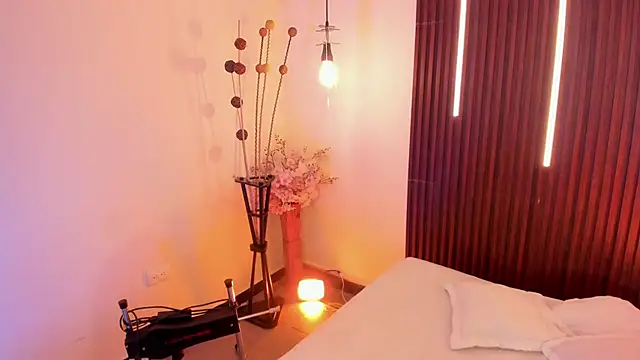 ArianaBaker online show from 22, 4, 2026