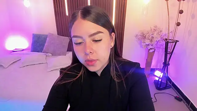 Snapshot of ArianaBaker chatting on 3, 5, 2026 ArianaBaker online show from 3, 5, 2026