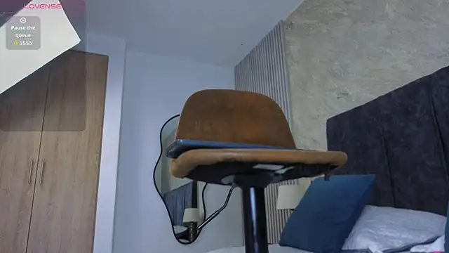 Snapshot of lola__sweetx chatting on 25, 4, 2026 lola sweetx online show from 25, 4, 2026