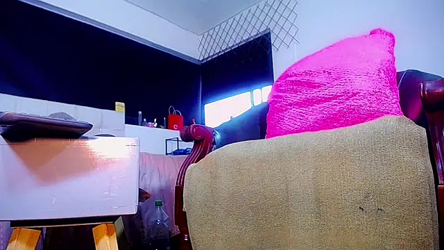 bellatrixx 69 online show from 16, 12, 2025