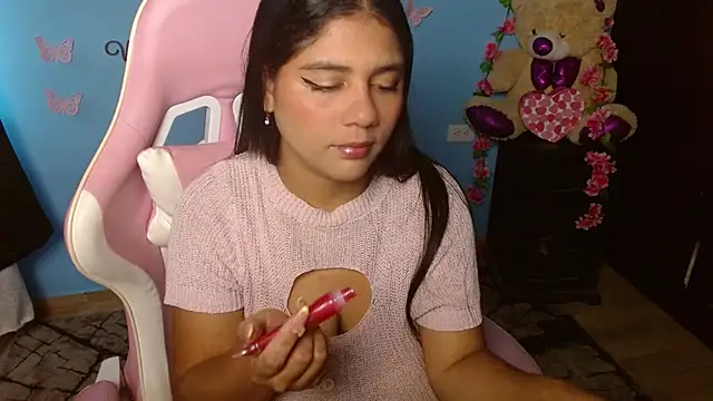 Candela-Smith online show from 9, 4, 2026