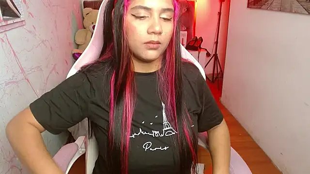 Candela-Smith online show from 28, 10, 2025