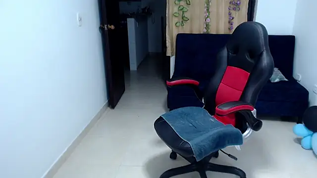 kaira sweet  online show from 19, 10, 2025