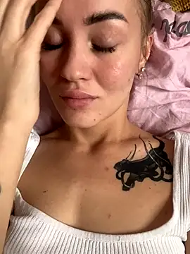 DreamGirl-777 online show from 3, 11, 2025