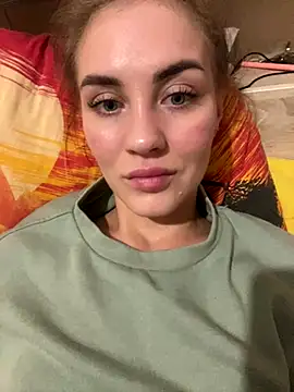 DreamGirl-777 online show from 9, 9, 2025