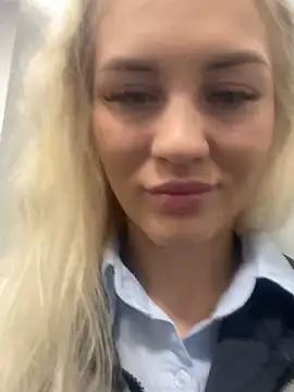 DreamGirl-777 online show from 20, 1, 2025