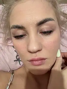 DreamGirl-777 online show from 25, 11, 2025