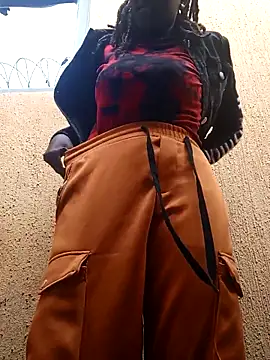 Swirly blac online show from 21, 12, 2025