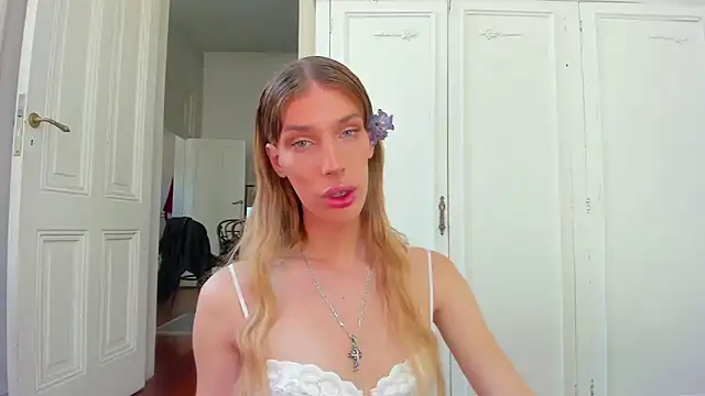 AliceSnowCatt online show from 14, 11, 2025