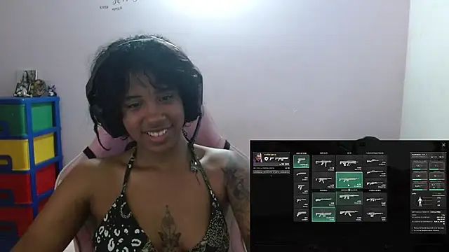 TiffanyRoouse online show from 15, 9, 2025