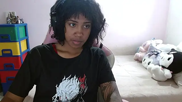 TiffanyRoouse online show from 8, 10, 2025