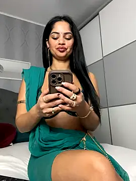  adelle online show from 7, 11, 2025