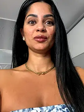  adelle online show from 10, 9, 2025