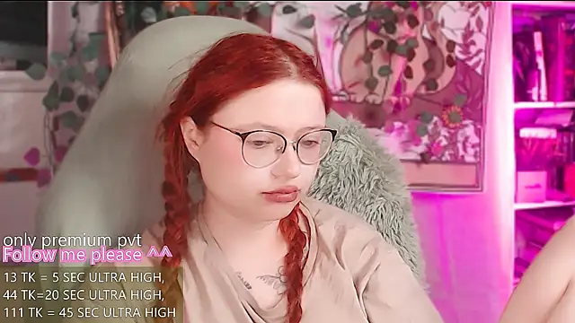 Snapshot of me__hanna chatting on 16, 6, 2026 me hanna online show from 16, 6, 2026
