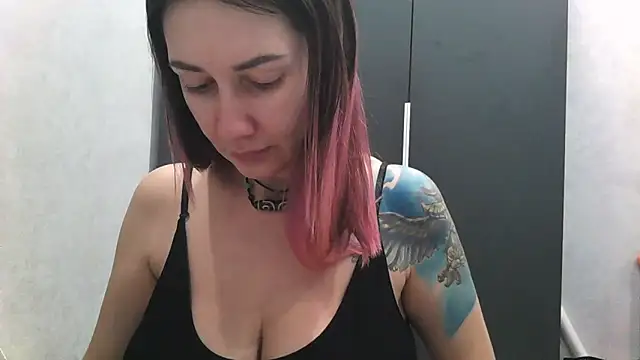 BlueXOwl online show from 30, 10, 2025