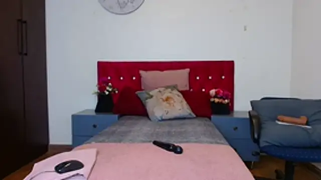 VeryGoodBadGirl1 online show from 14, 7, 2026