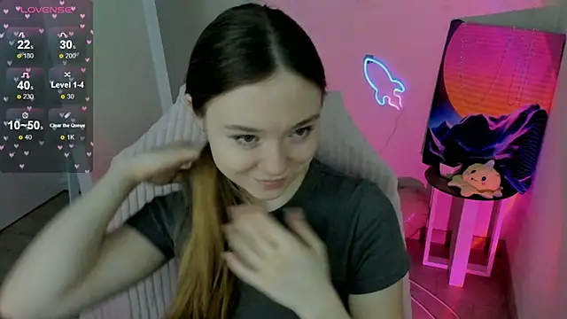 Snapshot of Florence_meow chatting on 19, 2, 2025 Florence meow online show from 19, 2, 2025