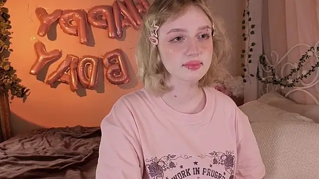 ELLIEJAY online show from 9, 4, 2026