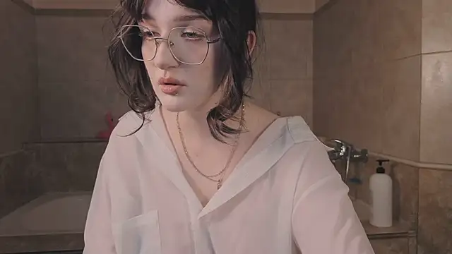 ELLIEJAY online show from 10, 10, 2025