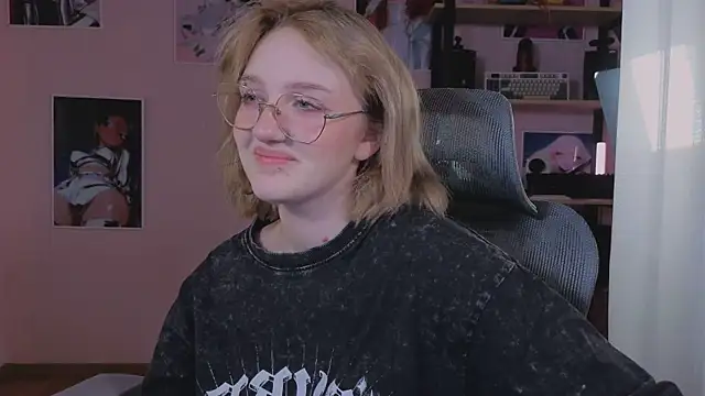 ELLIEJAY online show from 15, 2, 2026