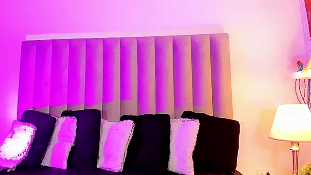 Snapshot of Alexandracamx chatting on 26, 9, 2025 Alexandracamx online show from 26, 9, 2025