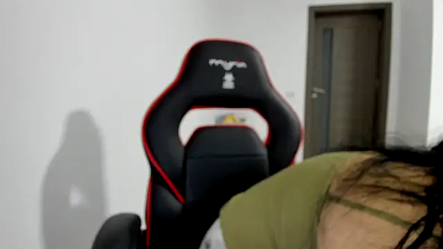 amiraisa11 online show from 20, 2, 2026