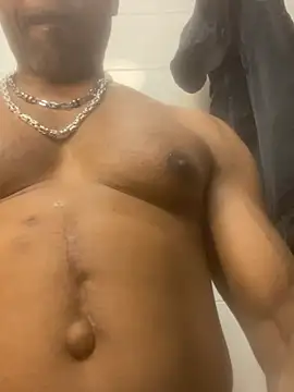 Elrubiolargo online show from 4, 2, 2025