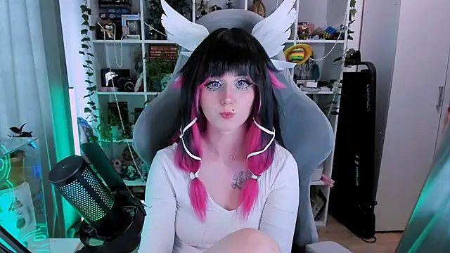 ohclementine online show from 23, 4, 2026