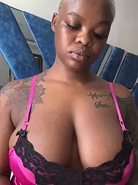 SexxyLunar online show from 31, 5, 2026