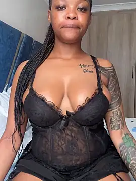 SexxyLunar online show from 25, 2, 2026