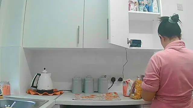 magical mia online show from 7, 10, 2025