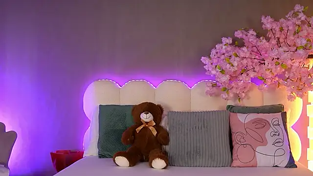 HaileyMadow online show from 20, 3, 2026