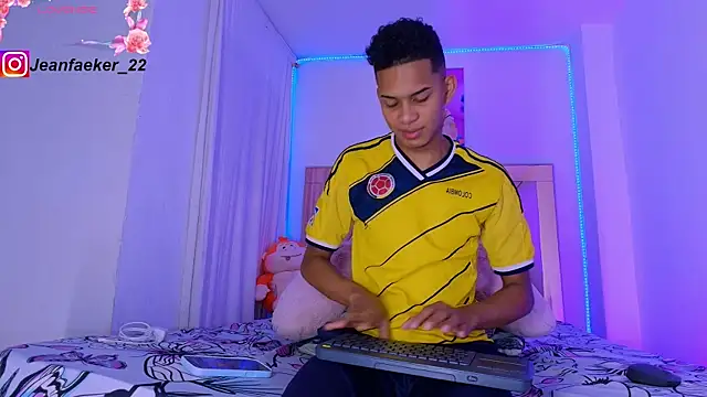 Snapshot of dilan_alfonzo chatting on 4, 7, 2026 dilan alfonzo online show from 4, 7, 2026