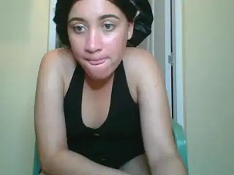 Snapshot of the_geisha_2021k chatting on 16, 3, 2025 the geisha 2021k online show from 16, 3, 2025