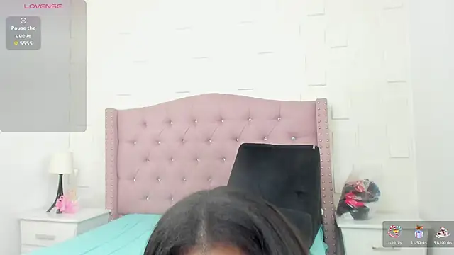 MonicaSchwartz online show from 24, 2, 2026