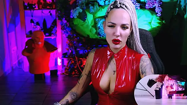 MonicaMaxwel online show from 27, 11, 2025