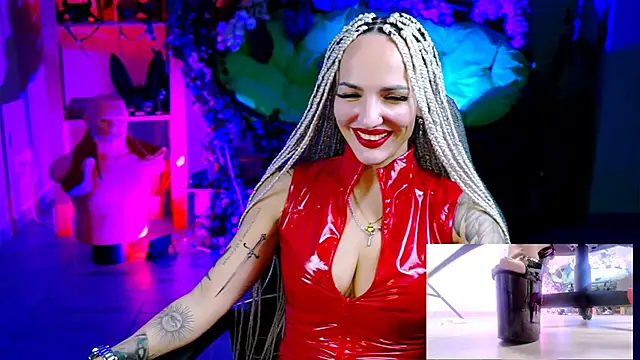 MonicaMaxwel online show from 14, 11, 2025