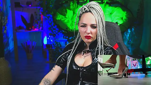 MonicaMaxwel online show from 3, 3, 2025