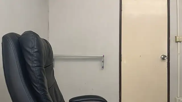 SassyJessi online show from 1, 12, 2025