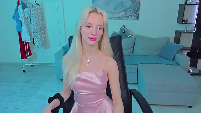 AleksaBlonde online show from 29, 1, 2025